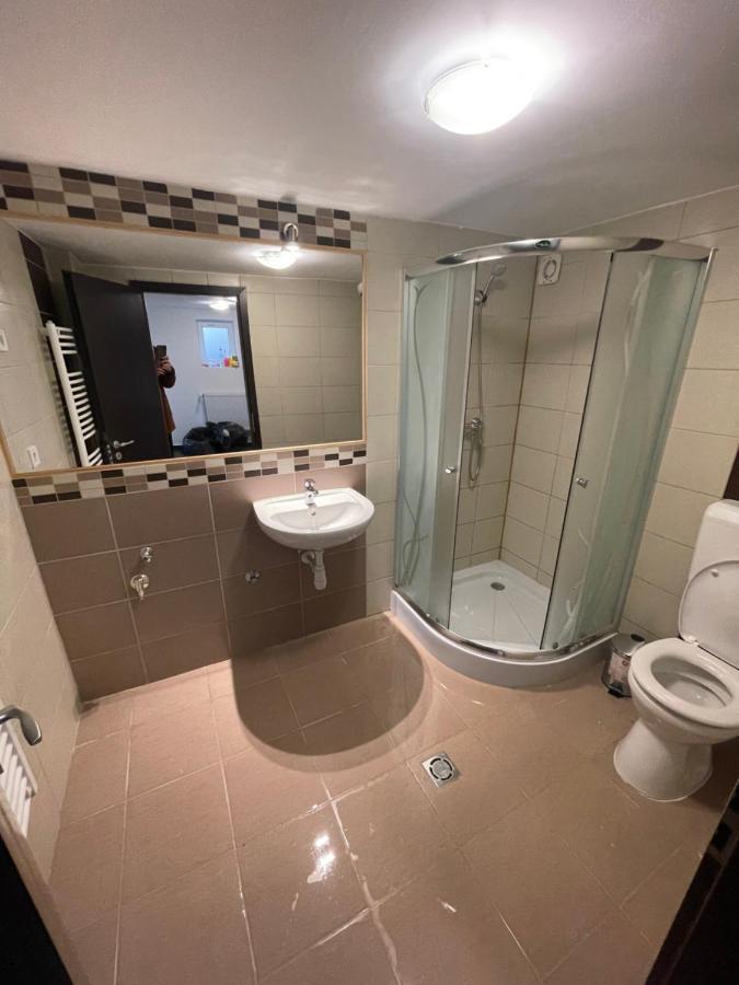 Malibu Apartman Miskolc Extérieur photo